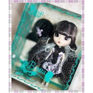 Little Pullip Bonita Groove Miniature Petite Blythe 4.5" Fashion Doll Lolita